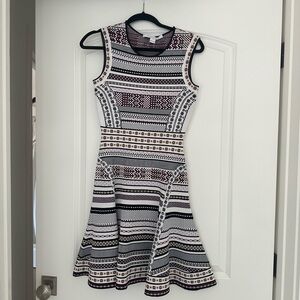 Diane von furstenberg stretchy dress
